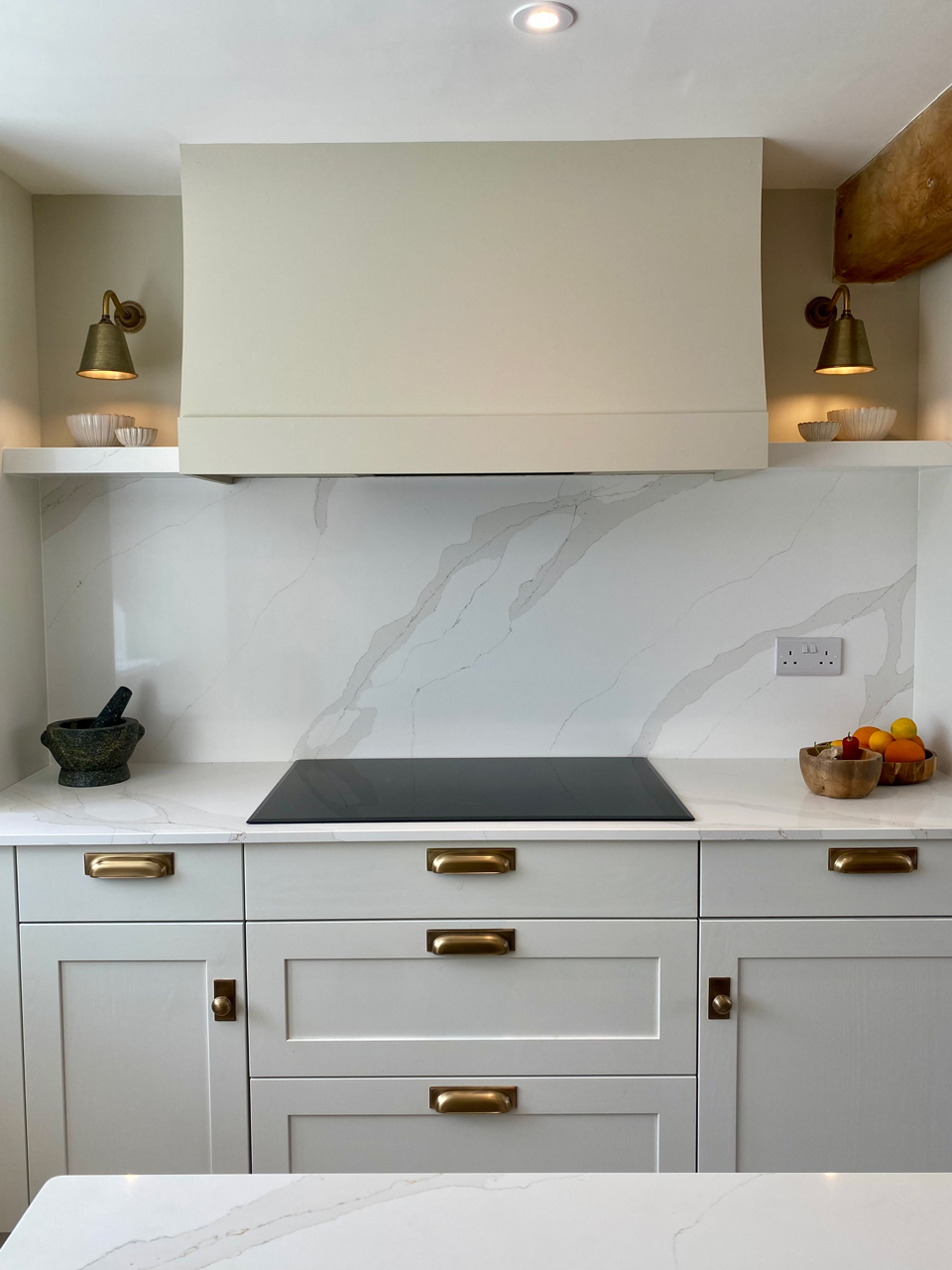 AG Quartz Calacatta Luxo (cabinetry by Inspire Design and Build)